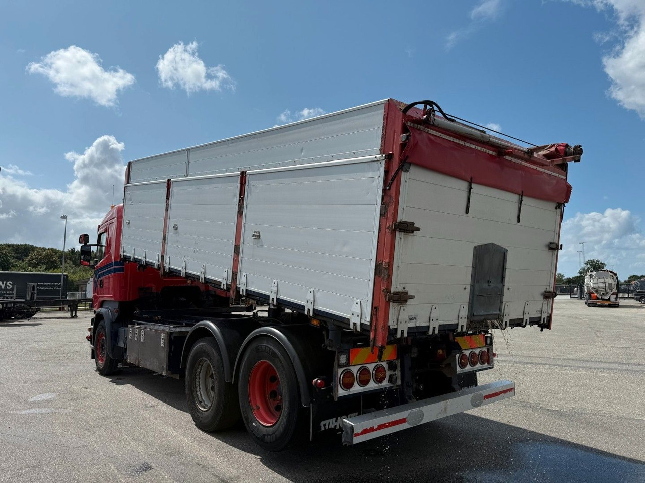 Scania R580 V8 6x2 Highline Euro 6 / Tipper / Kipper - Kiper: slika Scania R580 V8 6x2 Highline Euro 6 / Tipper / Kipper - Kiper Scania R580 V8 6x2 Highline Euro 6 / Tipper / Kipper - Kiper: slika Scania R580 V8 6x2 Highline Euro 6 / Tipper / Kipper - Kiper