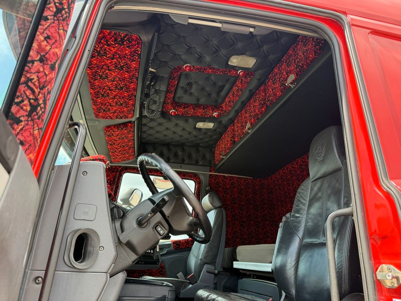 Scania R580 V8 6x2 Highline Euro 6 / Tipper / Kipper - Kiper: slika Scania R580 V8 6x2 Highline Euro 6 / Tipper / Kipper - Kiper Scania R580 V8 6x2 Highline Euro 6 / Tipper / Kipper - Kiper: slika Scania R580 V8 6x2 Highline Euro 6 / Tipper / Kipper - Kiper
