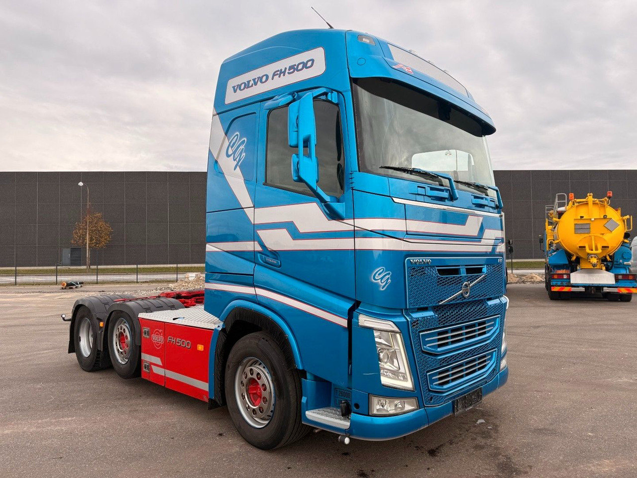 Volvo FH500 6x2/2 Globetrotter Euro 5 - Tegljač: slika Volvo FH500 6x2/2 Globetrotter Euro 5 - Tegljač Volvo FH500 6x2/2 Globetrotter Euro 5 - Tegljač: slika Volvo FH500 6x2/2 Globetrotter Euro 5 - Tegljač