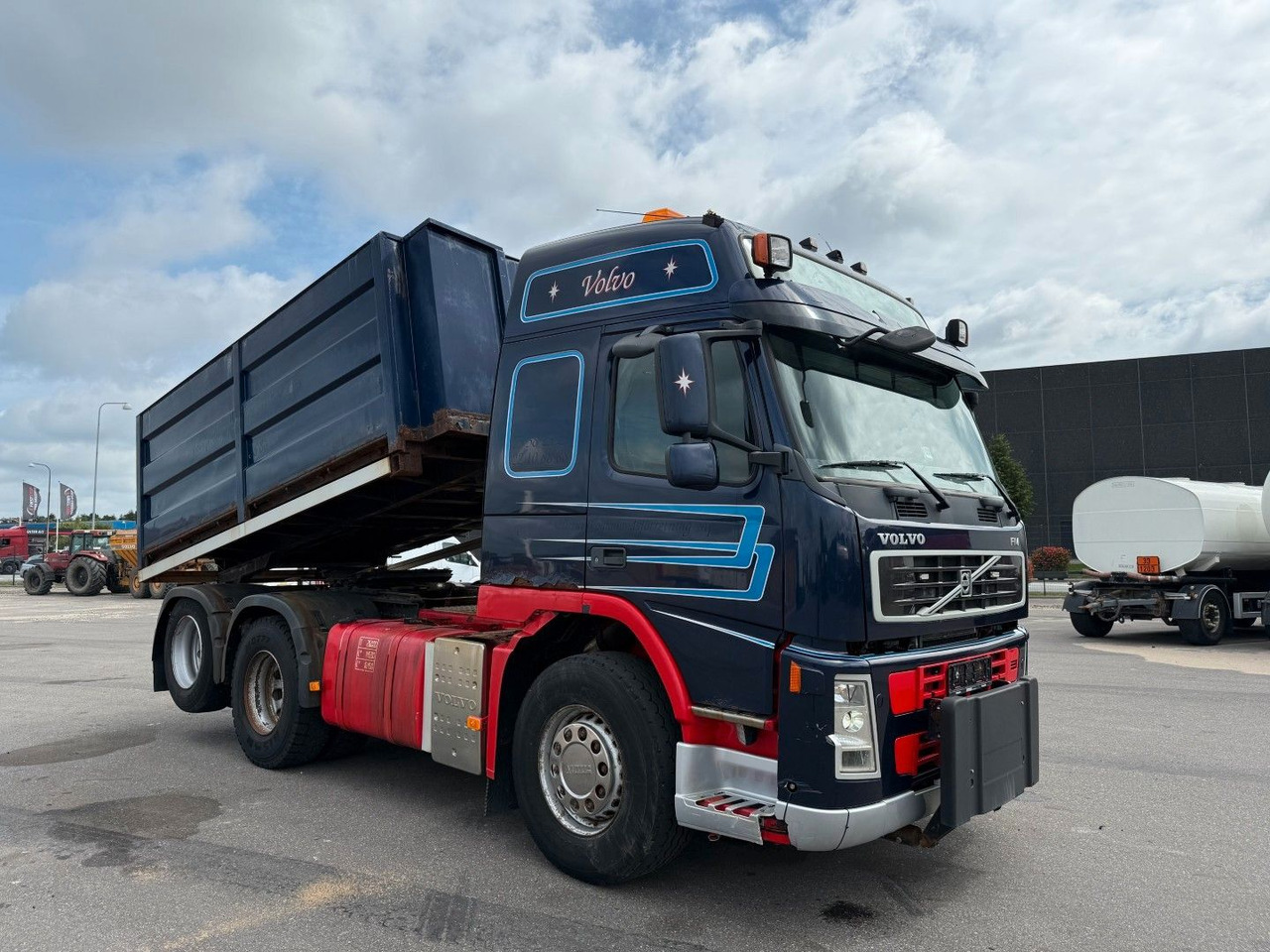Volvo FM 480 6x2 Tractor unit with Tipper - Tegljač: slika Volvo FM 480 6x2 Tractor unit with Tipper - Tegljač Volvo FM 480 6x2 Tractor unit with Tipper - Tegljač: slika Volvo FM 480 6x2 Tractor unit with Tipper - Tegljač