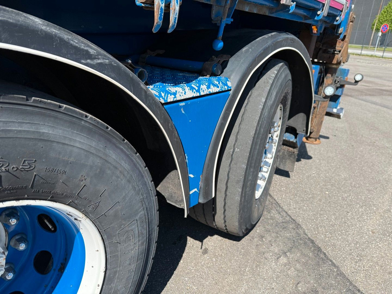Kamion s kranom Volvo FH 16.550 6x24 / Crane HMF 3220K4 Euro 6: slika Kamion s kranom Volvo FH 16.550 6x24 / Crane HMF 3220K4 Euro 6
