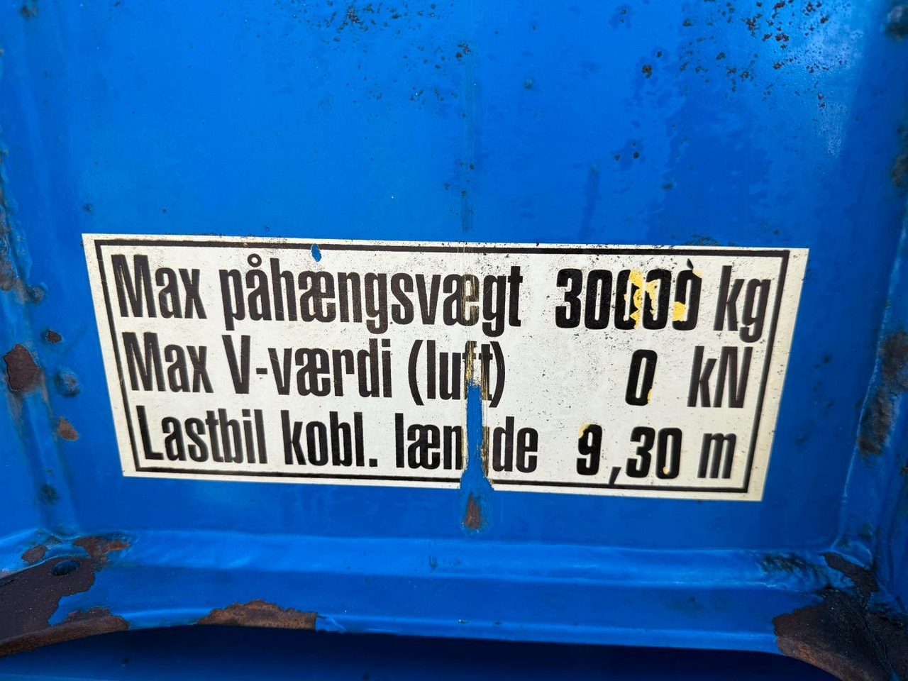 Kamion s kranom Volvo FH 16.550 6x24 / Crane HMF 3220K4 Euro 6: slika Kamion s kranom Volvo FH 16.550 6x24 / Crane HMF 3220K4 Euro 6