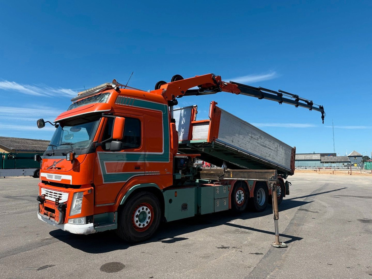 Volvo FM500 8x2*6 Crane HMF 2620 K5 Pendel Tipper - Kamion s kranom: slika Volvo FM500 8x2*6 Crane HMF 2620 K5 Pendel Tipper - Kamion s kranom Volvo FM500 8x2*6 Crane HMF 2620 K5 Pendel Tipper - Kamion s kranom: slika Volvo FM500 8x2*6 Crane HMF 2620 K5 Pendel Tipper - Kamion s kranom