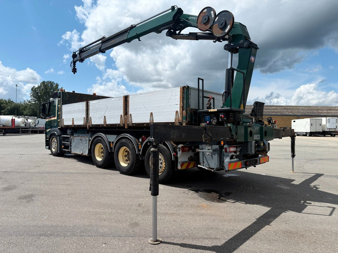 Volvo FM500 8x4*4 Tipper / Crane HMF2620-K5 - Kiper, Kamion s kranom: slika Volvo FM500 8x4*4 Tipper / Crane HMF2620-K5 - Kiper, Kamion s kranom Volvo FM500 8x4*4 Tipper / Crane HMF2620-K5 - Kiper, Kamion s kranom: slika Volvo FM500 8x4*4 Tipper / Crane HMF2620-K5 - Kiper, Kamion s kranom