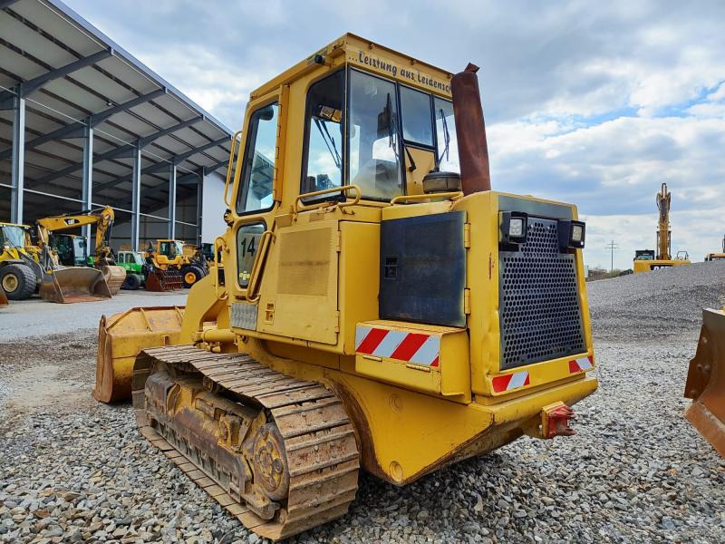 Caterpillar 943 - Utovarivač gusjeničar: slika Caterpillar 943 - Utovarivač gusjeničar Caterpillar 943 - Utovarivač gusjeničar: slika Caterpillar 943 - Utovarivač gusjeničar