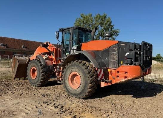 Hitachi ZW310-5B - Utovarivač na kotačima: slika Hitachi ZW310-5B - Utovarivač na kotačima Hitachi ZW310-5B - Utovarivač na kotačima: slika Hitachi ZW310-5B - Utovarivač na kotačima