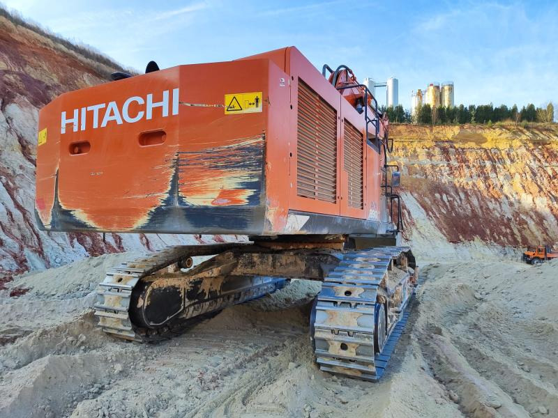 Hitachi ZX890LCH-6 - Bager gusjeničar: slika Hitachi ZX890LCH-6 - Bager gusjeničar Hitachi ZX890LCH-6 - Bager gusjeničar: slika Hitachi ZX890LCH-6 - Bager gusjeničar