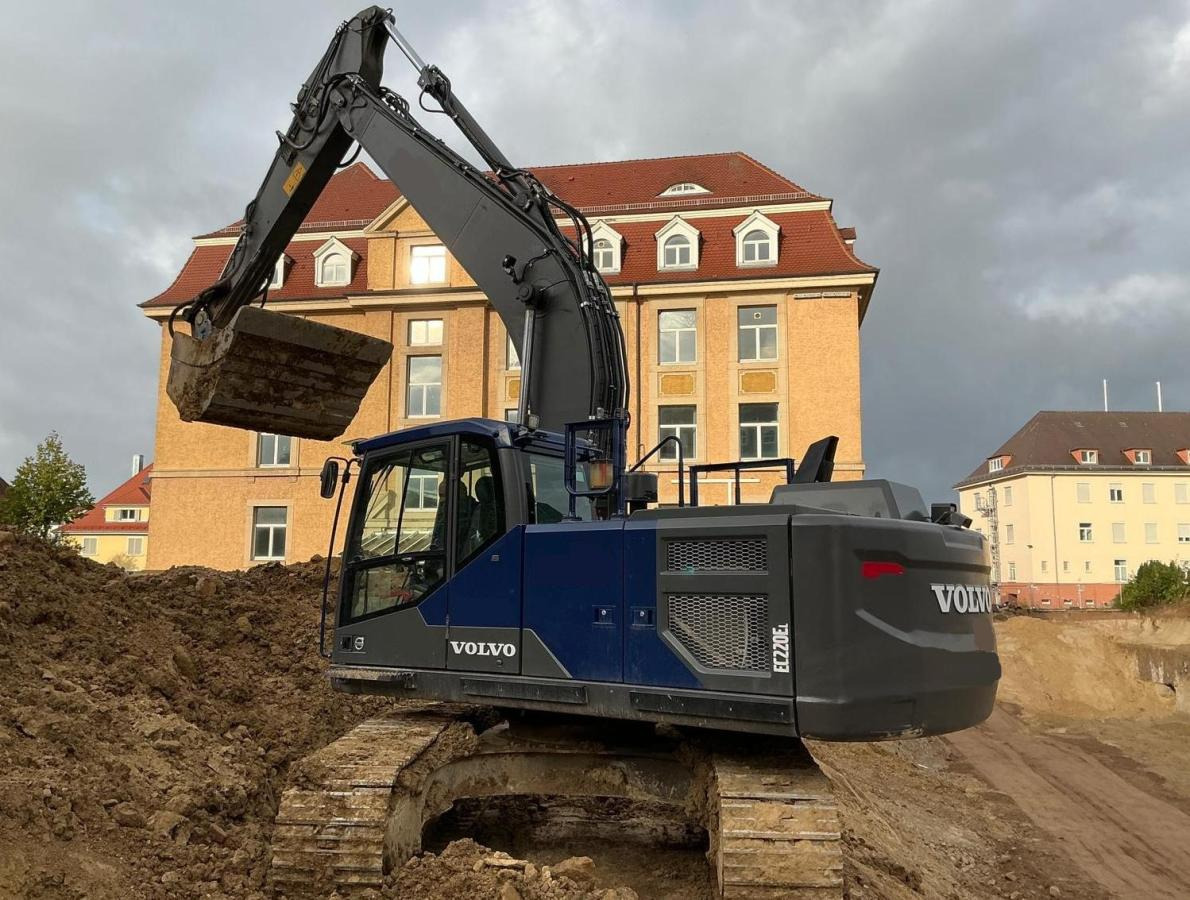 Volvo EC220EL - Bager gusjeničar: slika Volvo EC220EL - Bager gusjeničar Volvo EC220EL - Bager gusjeničar: slika Volvo EC220EL - Bager gusjeničar