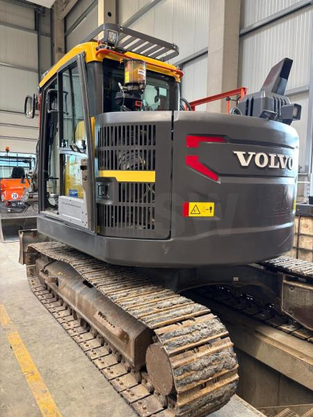 Volvo ECR145EL - Bager gusjeničar: slika Volvo ECR145EL - Bager gusjeničar Volvo ECR145EL - Bager gusjeničar: slika Volvo ECR145EL - Bager gusjeničar