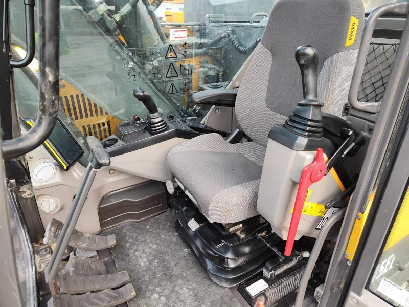 Volvo ECR145EL - Bager gusjeničar: slika Volvo ECR145EL - Bager gusjeničar Volvo ECR145EL - Bager gusjeničar: slika Volvo ECR145EL - Bager gusjeničar