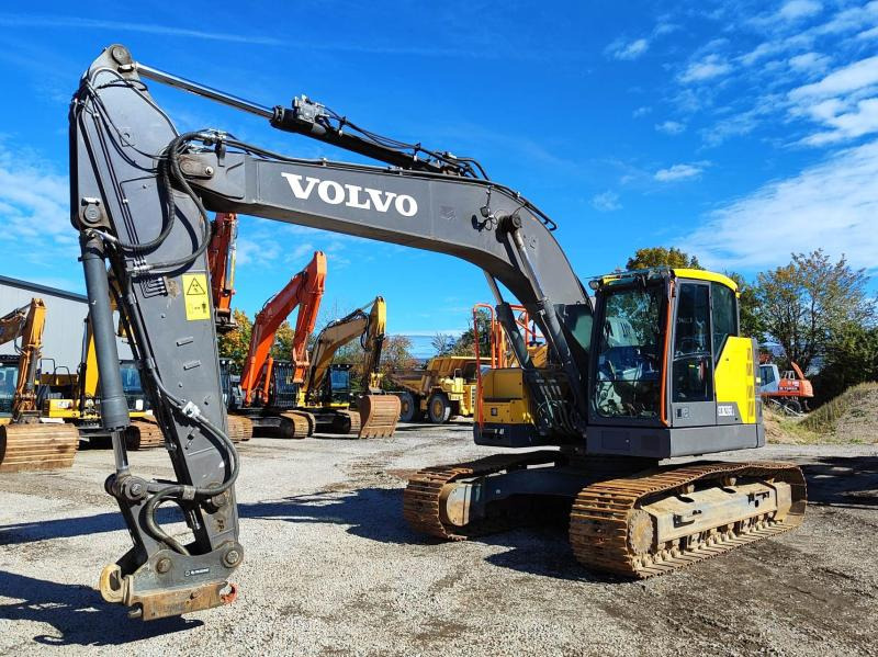 Volvo ECR235EL - Bager gusjeničar: slika Volvo ECR235EL - Bager gusjeničar Volvo ECR235EL - Bager gusjeničar: slika Volvo ECR235EL - Bager gusjeničar