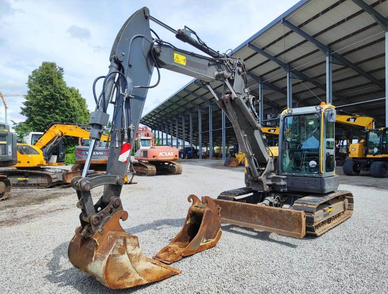 Volvo ECR88D - Mini bager: slika Volvo ECR88D - Mini bager Volvo ECR88D - Mini bager: slika Volvo ECR88D - Mini bager