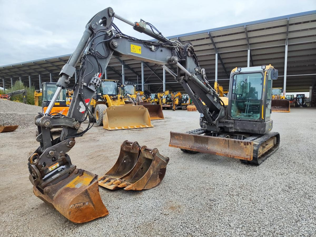 Volvo ECR88D - Mini bager: slika Volvo ECR88D - Mini bager Volvo ECR88D - Mini bager: slika Volvo ECR88D - Mini bager