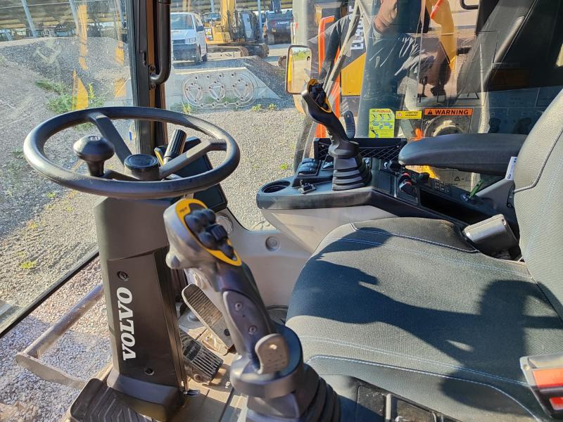 Volvo EW160E - Bager na kotačima: slika Volvo EW160E - Bager na kotačima Volvo EW160E - Bager na kotačima: slika Volvo EW160E - Bager na kotačima