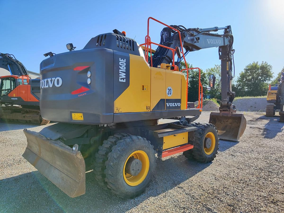 Volvo EW160E - Bager na kotačima: slika Volvo EW160E - Bager na kotačima Volvo EW160E - Bager na kotačima: slika Volvo EW160E - Bager na kotačima