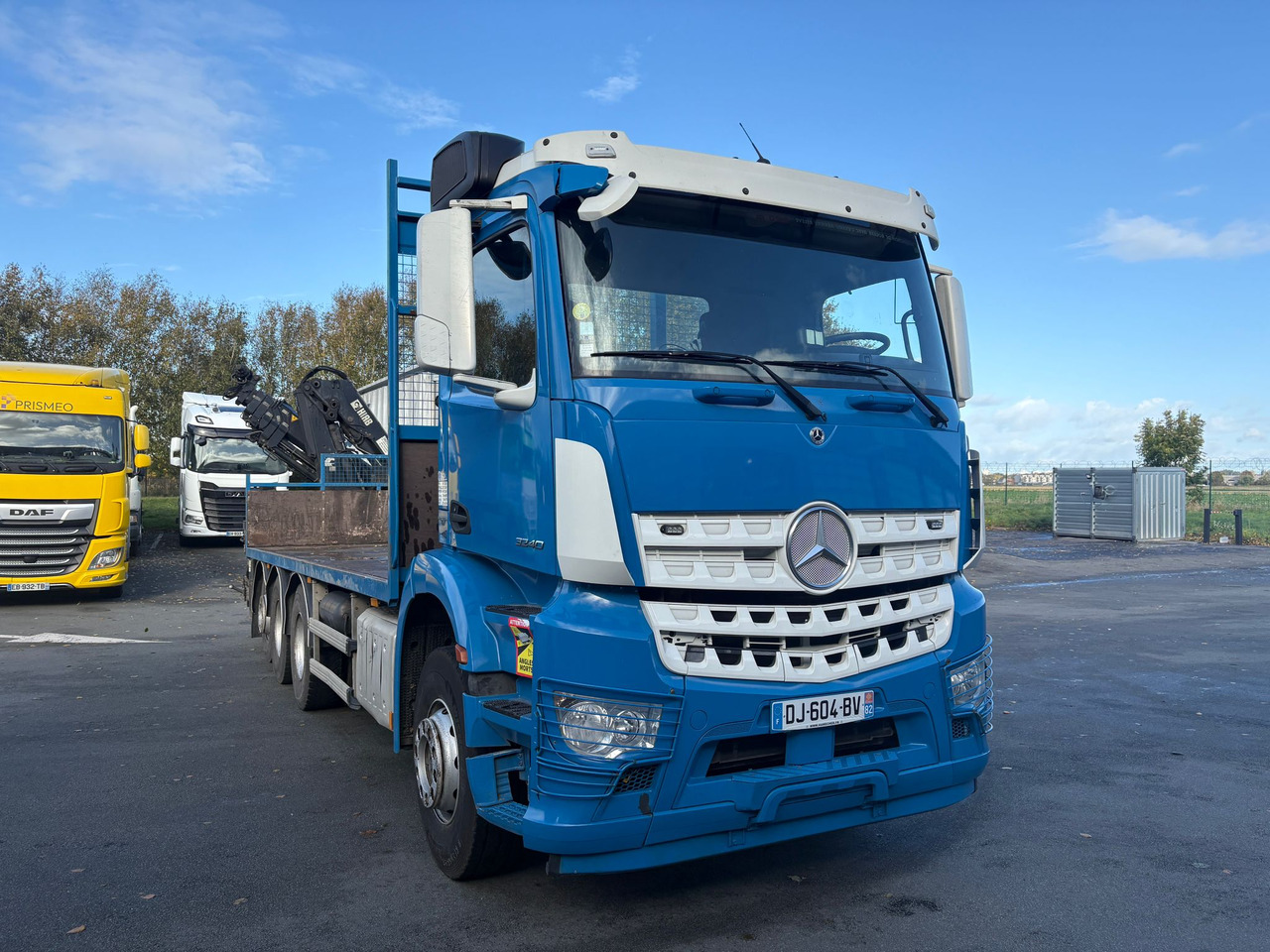 Mercedes Arocs 3240 - Kamion s otvorenim sandukom: slika Mercedes Arocs 3240 - Kamion s otvorenim sandukom Mercedes Arocs 3240 - Kamion s otvorenim sandukom: slika Mercedes Arocs 3240 - Kamion s otvorenim sandukom