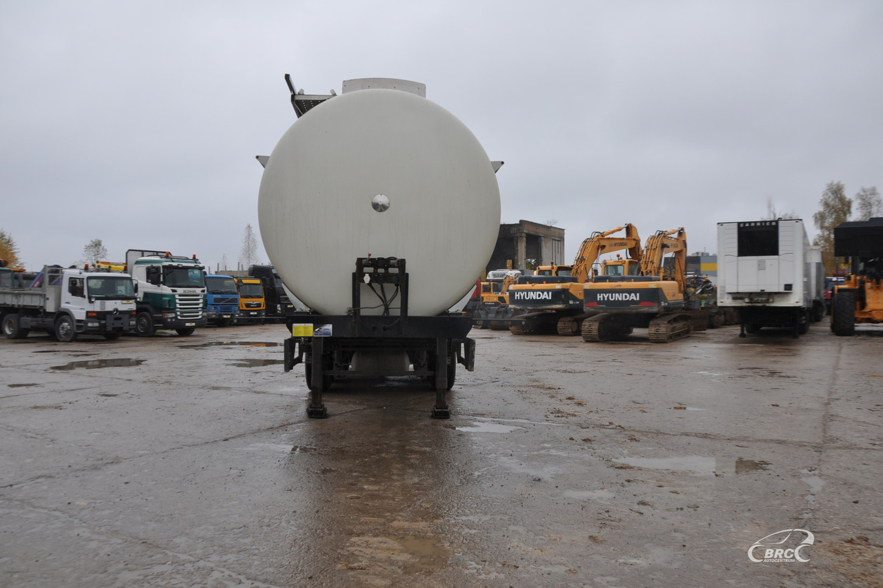 Berger SAPL 24 - Poluprikolica cisterna: slika Berger SAPL 24 - Poluprikolica cisterna Berger SAPL 24 - Poluprikolica cisterna: slika Berger SAPL 24 - Poluprikolica cisterna