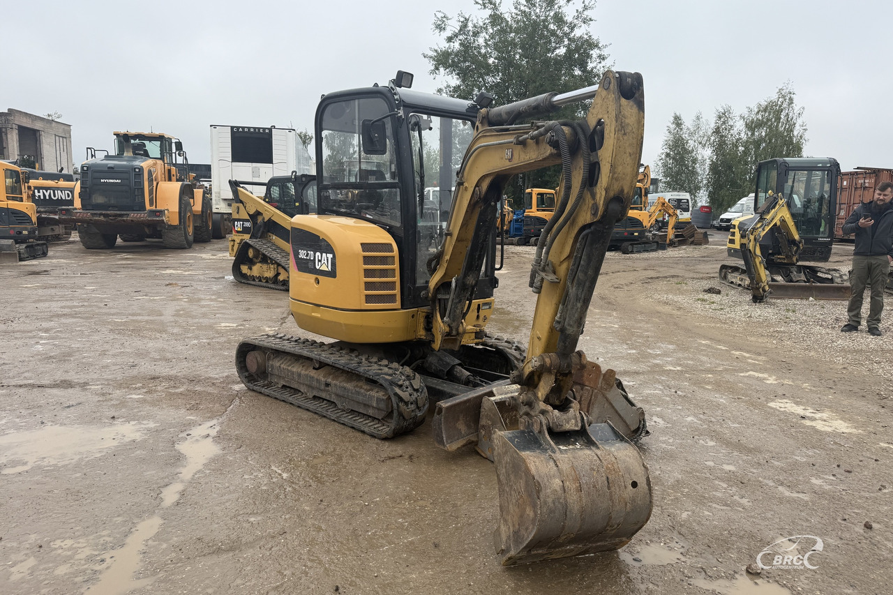 Caterpillar 302.7DCR - Mini bager: slika Caterpillar 302.7DCR - Mini bager Caterpillar 302.7DCR - Mini bager: slika Caterpillar 302.7DCR - Mini bager