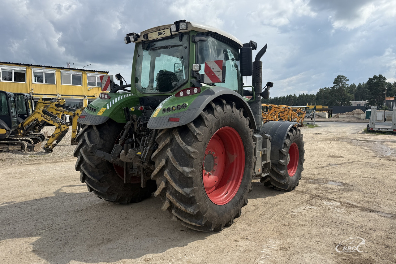 Fendt 724 Vario - Traktor: slika Fendt 724 Vario - Traktor Fendt 724 Vario - Traktor: slika Fendt 724 Vario - Traktor