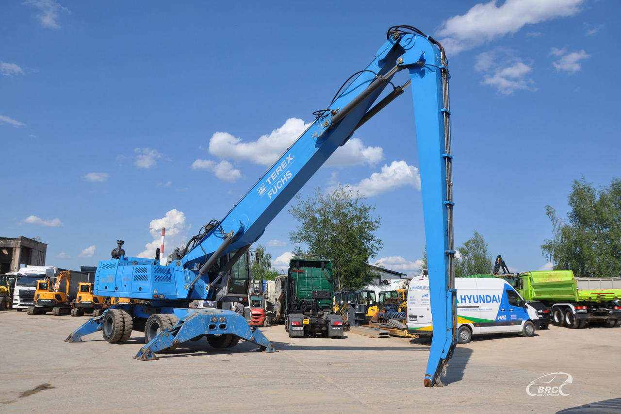 Fuchs MHL 360 - Stroj za rukovanje otpadom: slika Fuchs MHL 360 - Stroj za rukovanje otpadom Fuchs MHL 360 - Stroj za rukovanje otpadom: slika Fuchs MHL 360 - Stroj za rukovanje otpadom