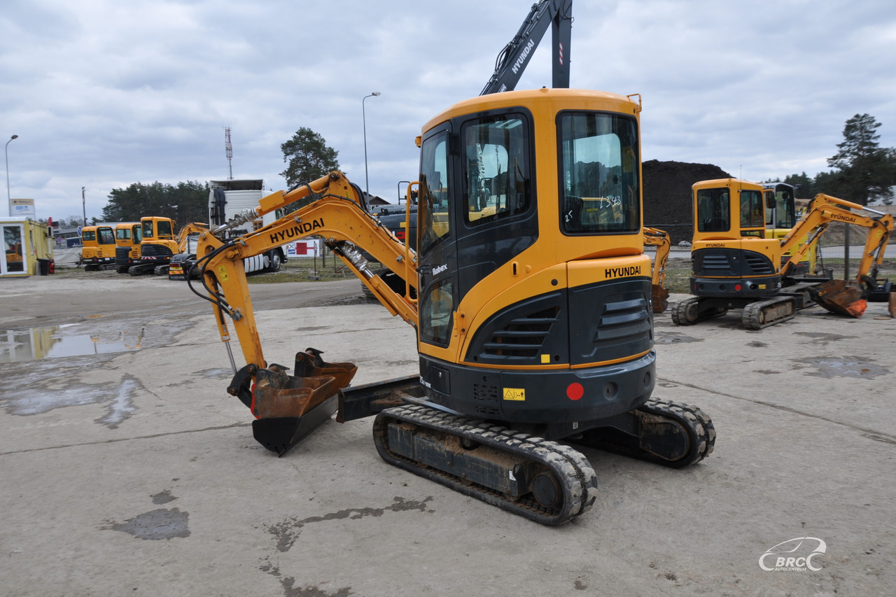 Hyundai R25Z-9AK - Mini bager: slika Hyundai R25Z-9AK - Mini bager Hyundai R25Z-9AK - Mini bager: slika Hyundai R25Z-9AK - Mini bager