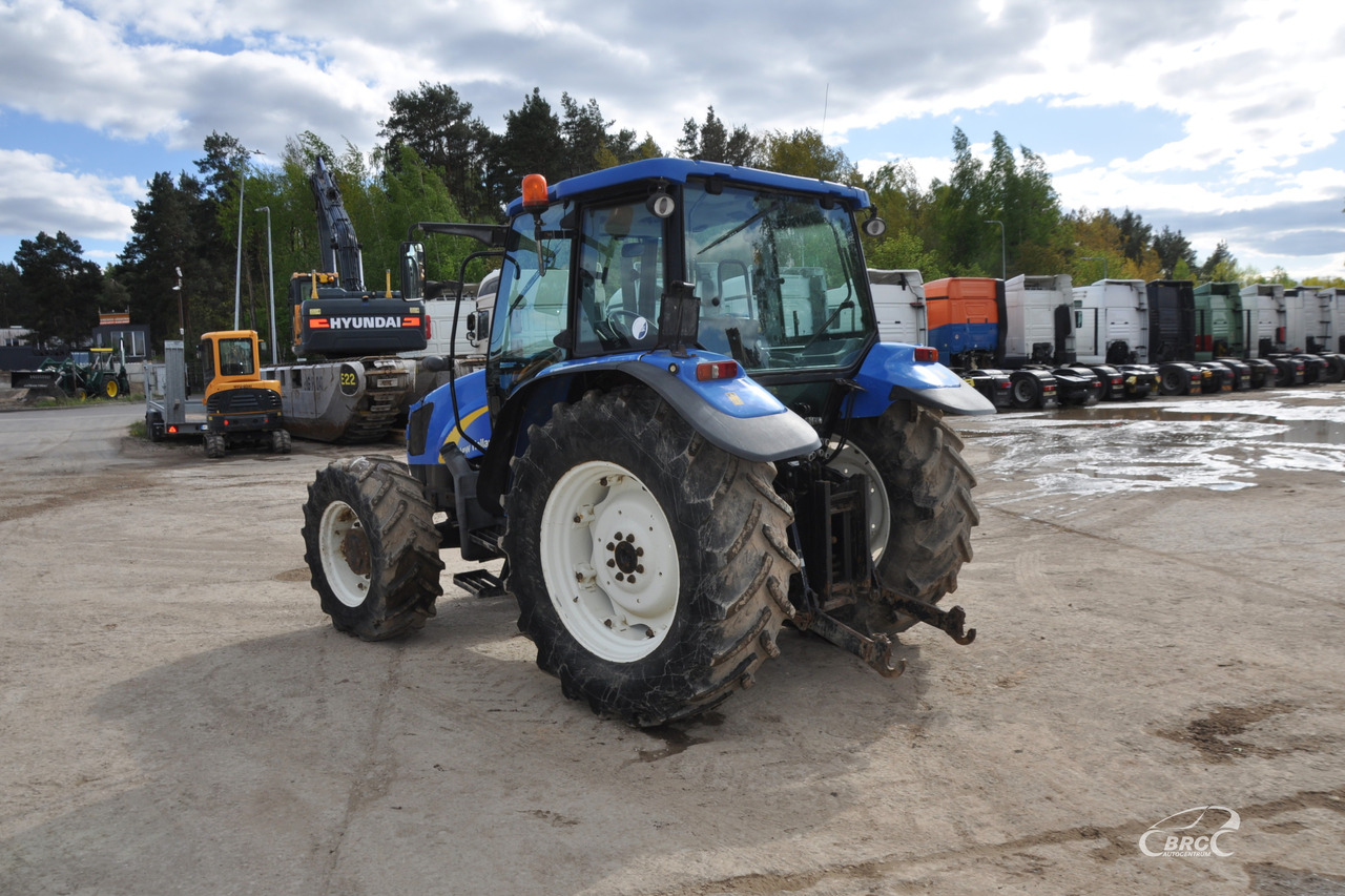 New Holland T5060 - Traktor: slika New Holland T5060 - Traktor New Holland T5060 - Traktor: slika New Holland T5060 - Traktor