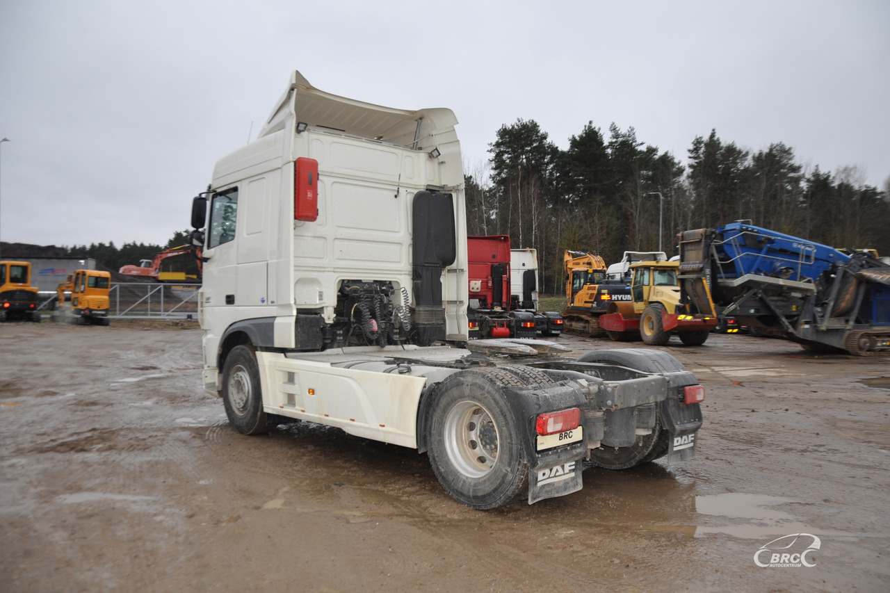 DAF XF - Tegljač: slika DAF XF - Tegljač DAF XF - Tegljač: slika DAF XF - Tegljač