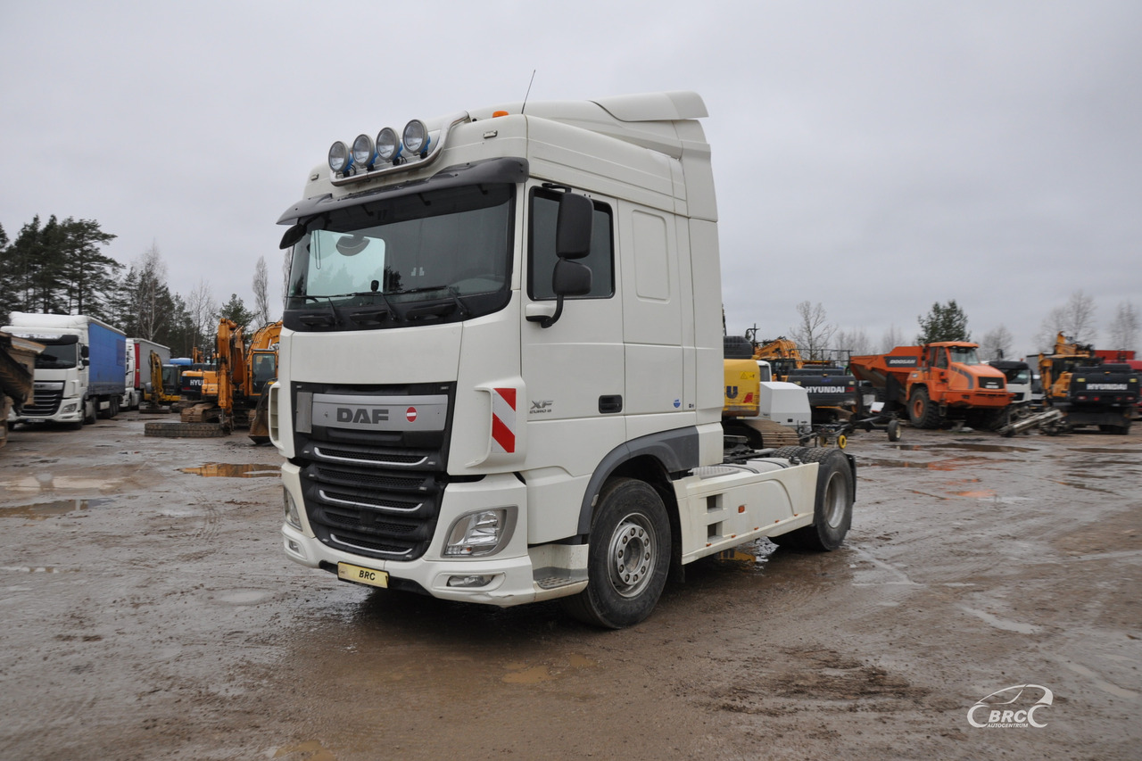 DAF XF - Tegljač: slika DAF XF - Tegljač DAF XF - Tegljač: slika DAF XF - Tegljač