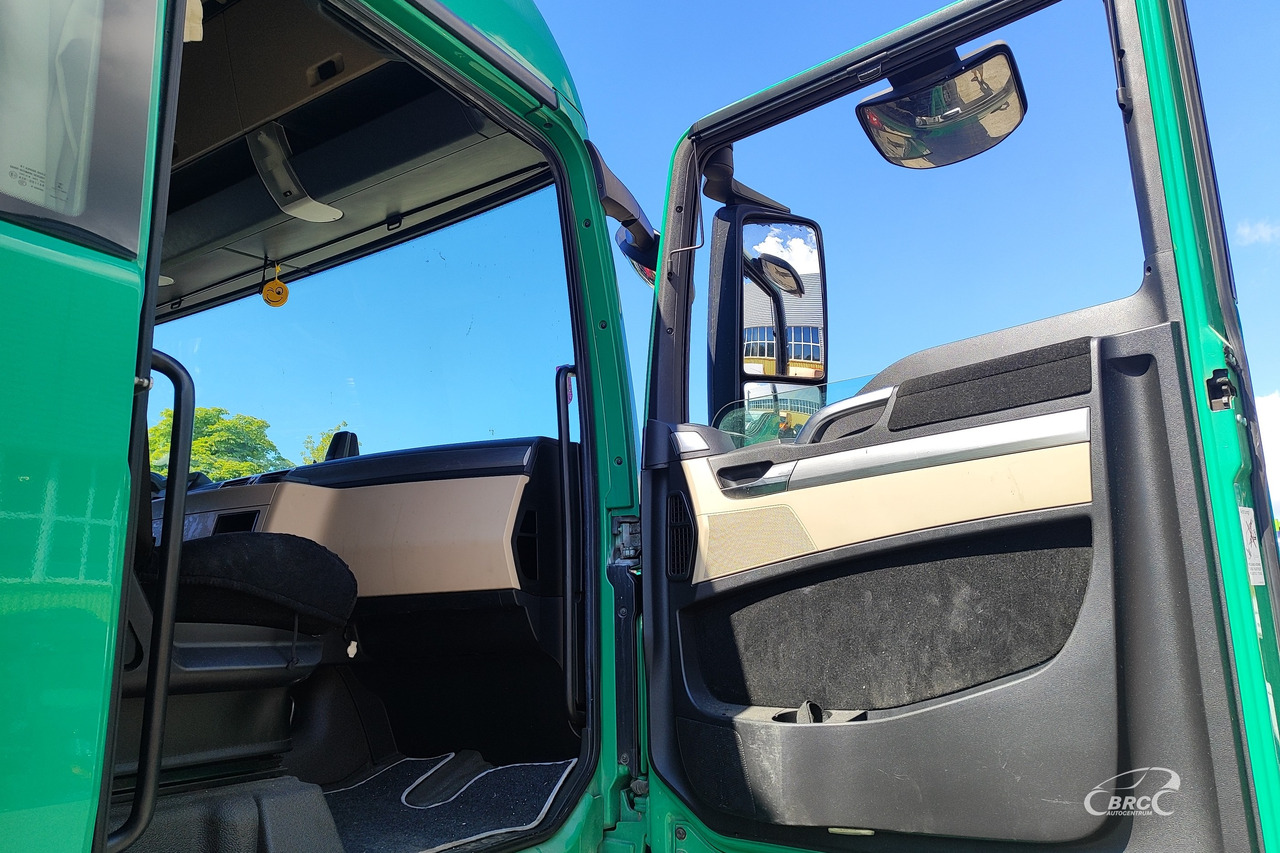 MAN TGX 18.500 - Tegljač: slika MAN TGX 18.500 - Tegljač MAN TGX 18.500 - Tegljač: slika MAN TGX 18.500 - Tegljač