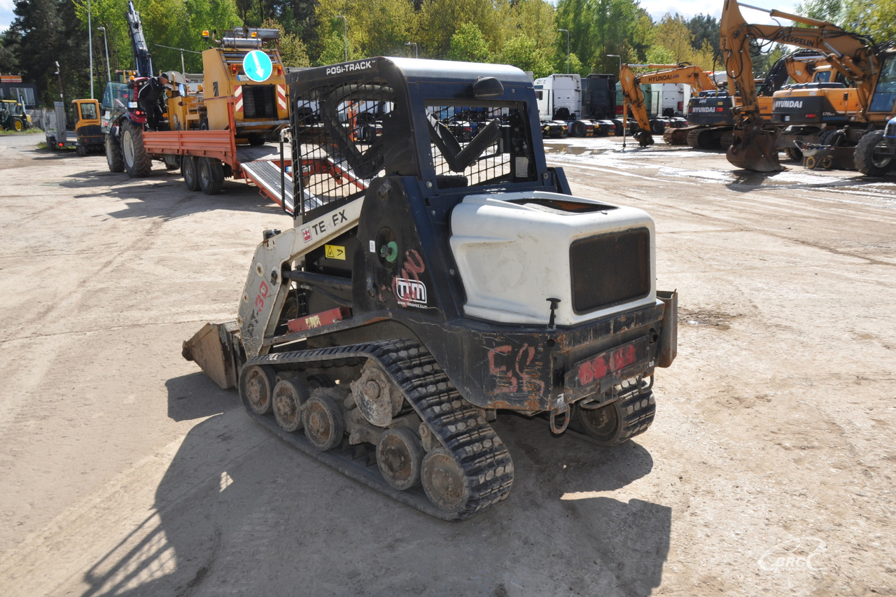 Terex PT30A - Mini utovarivač: slika Terex PT30A - Mini utovarivač Terex PT30A - Mini utovarivač: slika Terex PT30A - Mini utovarivač