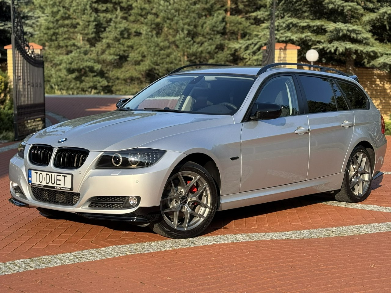 BMW 320 - Karavan: slika BMW 320 - Karavan BMW 320 - Karavan: slika BMW 320 - Karavan