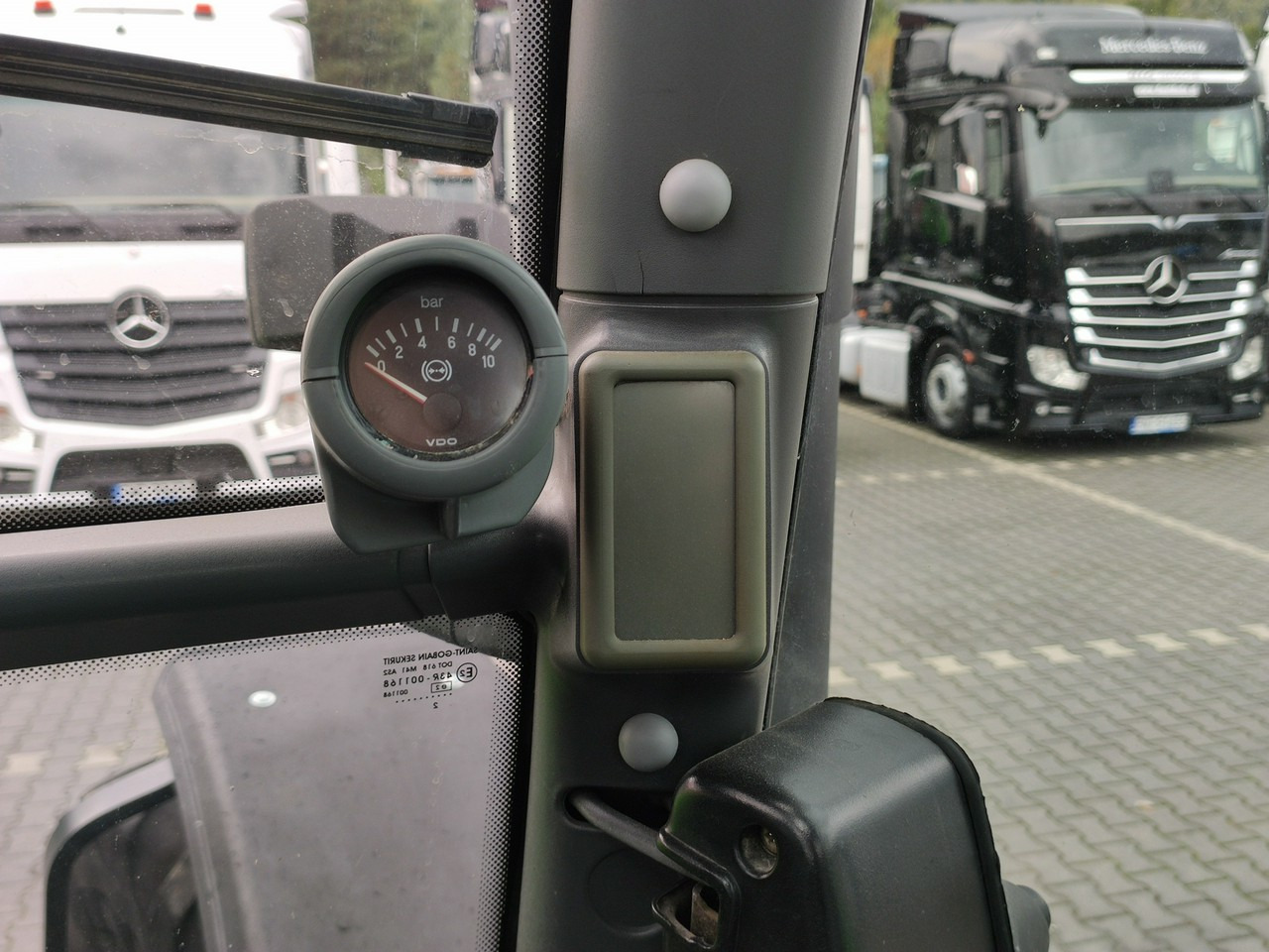 Traktor Deutz Fahr Agrotron M620 4x4 Przedni Tuz Wałek W.O.M Wyjścia do Przyczepy: slika Traktor Deutz Fahr Agrotron M620 4x4 Przedni Tuz Wałek W.O.M Wyjścia do Przyczepy Traktor Deutz Fahr Agrotron M620 4x4 Przedni Tuz Wałek W.O.M Wyjścia do Przyczepy: slika Traktor Deutz Fahr Agrotron M620 4x4 Przedni Tuz Wałek W.O.M Wyjścia do Przyczepy