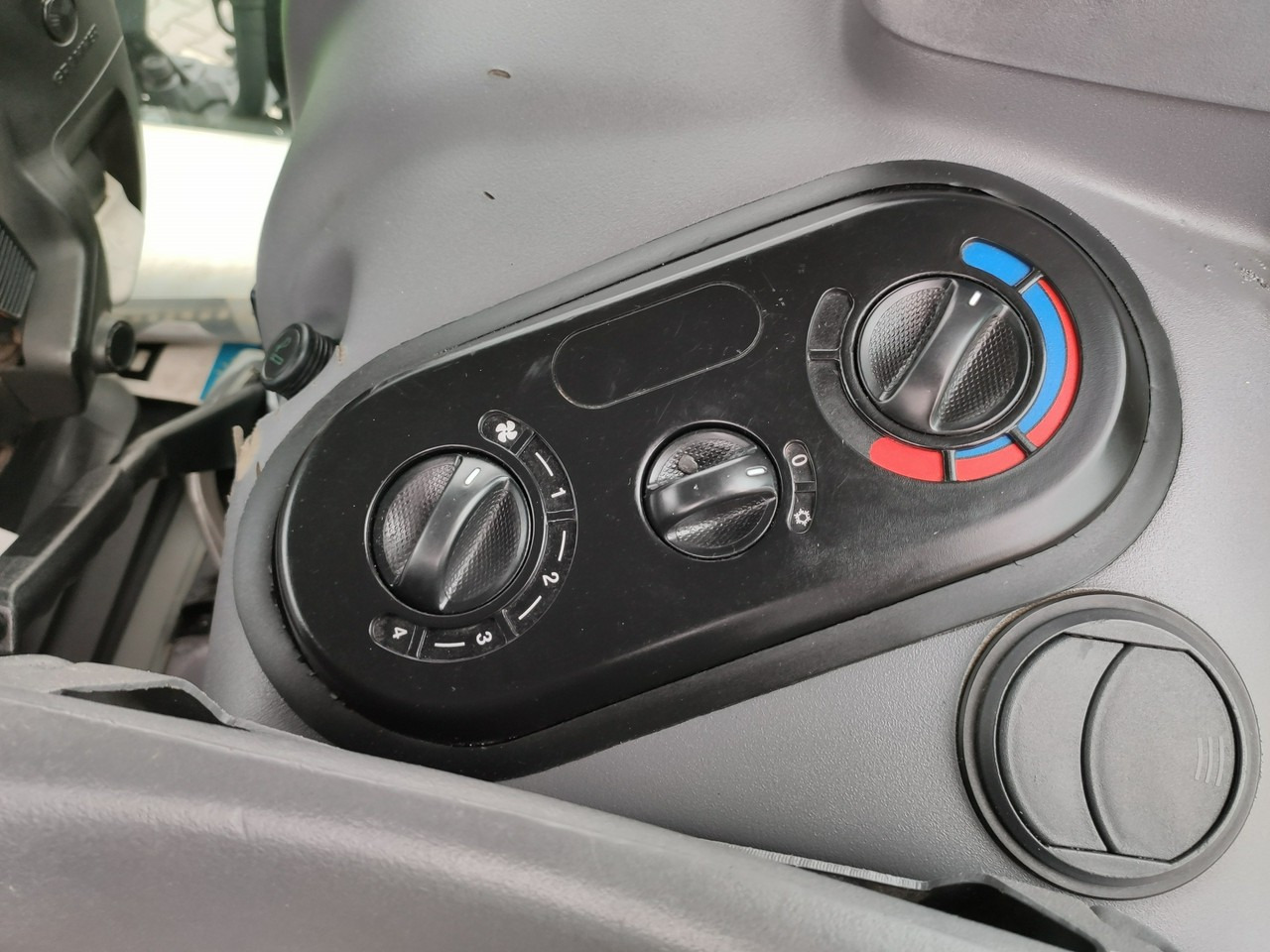 Traktor Deutz Fahr Agrotron M620 4x4 Przedni Tuz Wałek W.O.M Wyjścia do Przyczepy: slika Traktor Deutz Fahr Agrotron M620 4x4 Przedni Tuz Wałek W.O.M Wyjścia do Przyczepy Traktor Deutz Fahr Agrotron M620 4x4 Przedni Tuz Wałek W.O.M Wyjścia do Przyczepy: slika Traktor Deutz Fahr Agrotron M620 4x4 Przedni Tuz Wałek W.O.M Wyjścia do Przyczepy