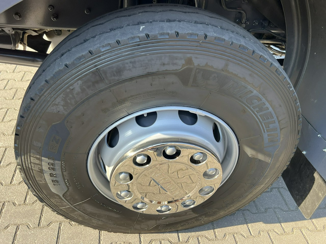 Renault Kerax 26.390 6x4 Mocny HDS FASSI F170 Sterowanie Radiowe - Drugi strojevi: slika Renault Kerax 26.390 6x4 Mocny HDS FASSI F170 Sterowanie Radiowe - Drugi strojevi Renault Kerax 26.390 6x4 Mocny HDS FASSI F170 Sterowanie Radiowe - Drugi strojevi: slika Renault Kerax 26.390 6x4 Mocny HDS FASSI F170 Sterowanie Radiowe - Drugi strojevi