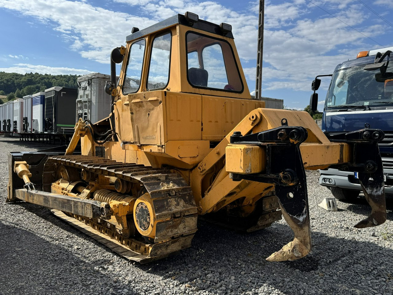 Hanomag Zrywak Waga-18ton w Pełni Sprawny do Pracy K12c - Buldožer: slika Hanomag Zrywak Waga-18ton w Pełni Sprawny do Pracy K12c - Buldožer Hanomag Zrywak Waga-18ton w Pełni Sprawny do Pracy K12c - Buldožer: slika Hanomag Zrywak Waga-18ton w Pełni Sprawny do Pracy K12c - Buldožer