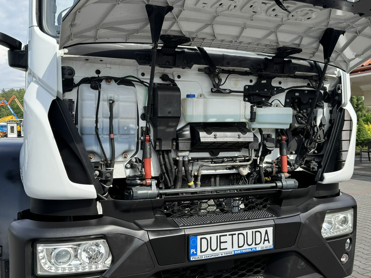 Iveco Eurocargo 150-280 Rama 550cm Napęd 4x4 Reduktor + Blokady - Kamion-šasija: slika Iveco Eurocargo 150-280 Rama 550cm Napęd 4x4 Reduktor + Blokady - Kamion-šasija Iveco Eurocargo 150-280 Rama 550cm Napęd 4x4 Reduktor + Blokady - Kamion-šasija: slika Iveco Eurocargo 150-280 Rama 550cm Napęd 4x4 Reduktor + Blokady - Kamion-šasija