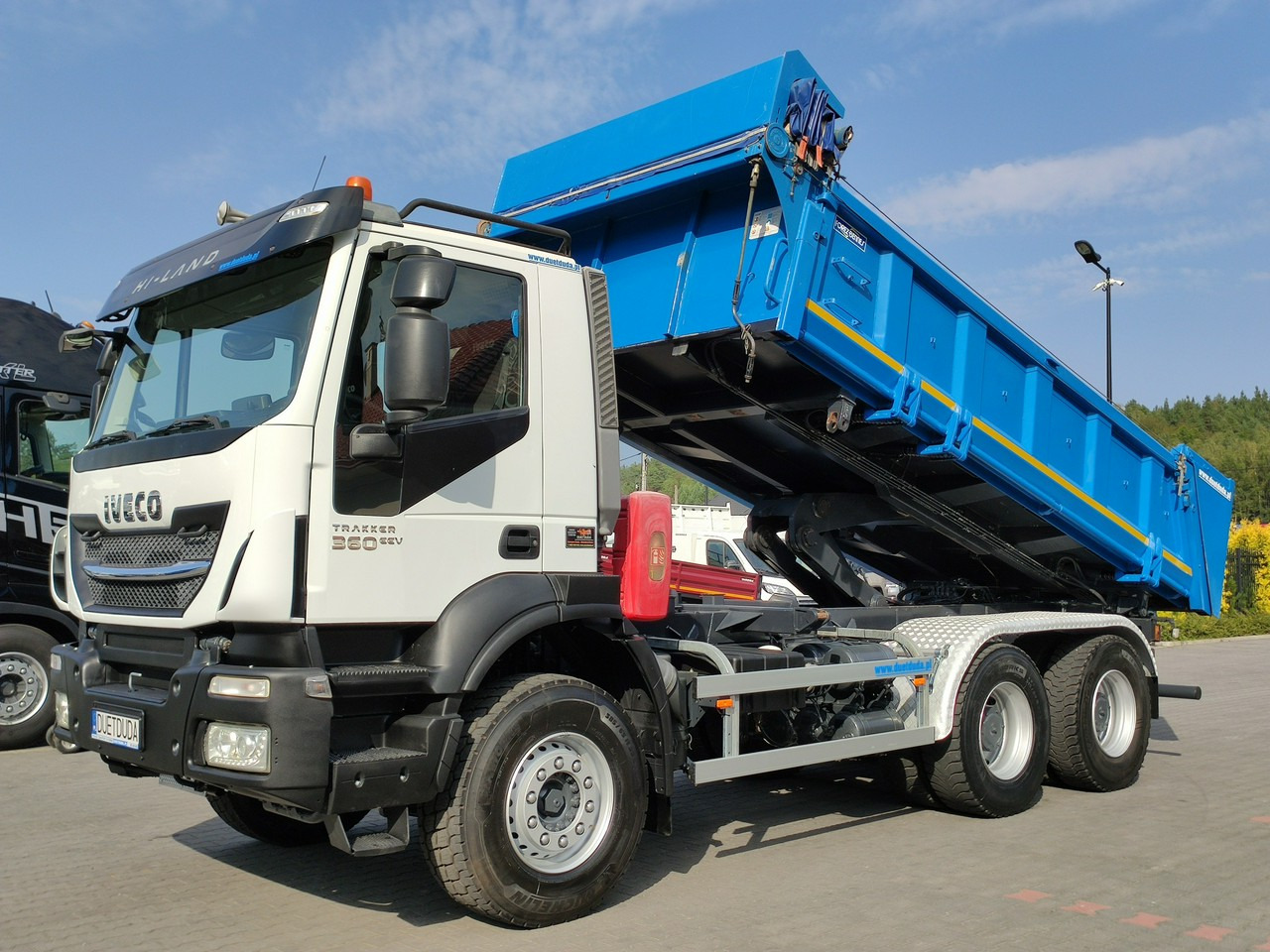 Iveco Trakker 360 EEV Manual 6x4 Wywrot 3-stronny Hydroburta Bok i Tył - Kiper: slika Iveco Trakker 360 EEV Manual 6x4 Wywrot 3-stronny Hydroburta Bok i Tył - Kiper Iveco Trakker 360 EEV Manual 6x4 Wywrot 3-stronny Hydroburta Bok i Tył - Kiper: slika Iveco Trakker 360 EEV Manual 6x4 Wywrot 3-stronny Hydroburta Bok i Tył - Kiper