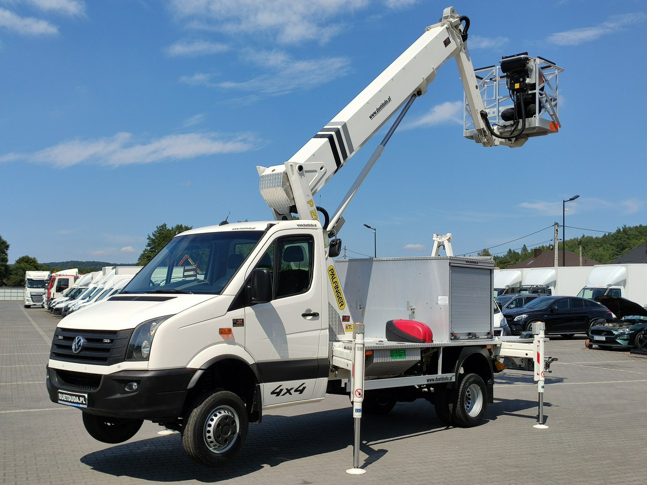 Iveco Volkswagen Crafter 4x4 Zwyżka 21m Palfinger P210BK JIP-Ogon udt - Podizna platforma montirana na kamion: slika Iveco Volkswagen Crafter 4x4 Zwyżka 21m Palfinger P210BK JIP-Ogon udt - Podizna platforma montirana na kamion Iveco Volkswagen Crafter 4x4 Zwyżka 21m Palfinger P210BK JIP-Ogon udt - Podizna platforma montirana na kamion: slika Iveco Volkswagen Crafter 4x4 Zwyżka 21m Palfinger P210BK JIP-Ogon udt - Podizna platforma montirana na kamion