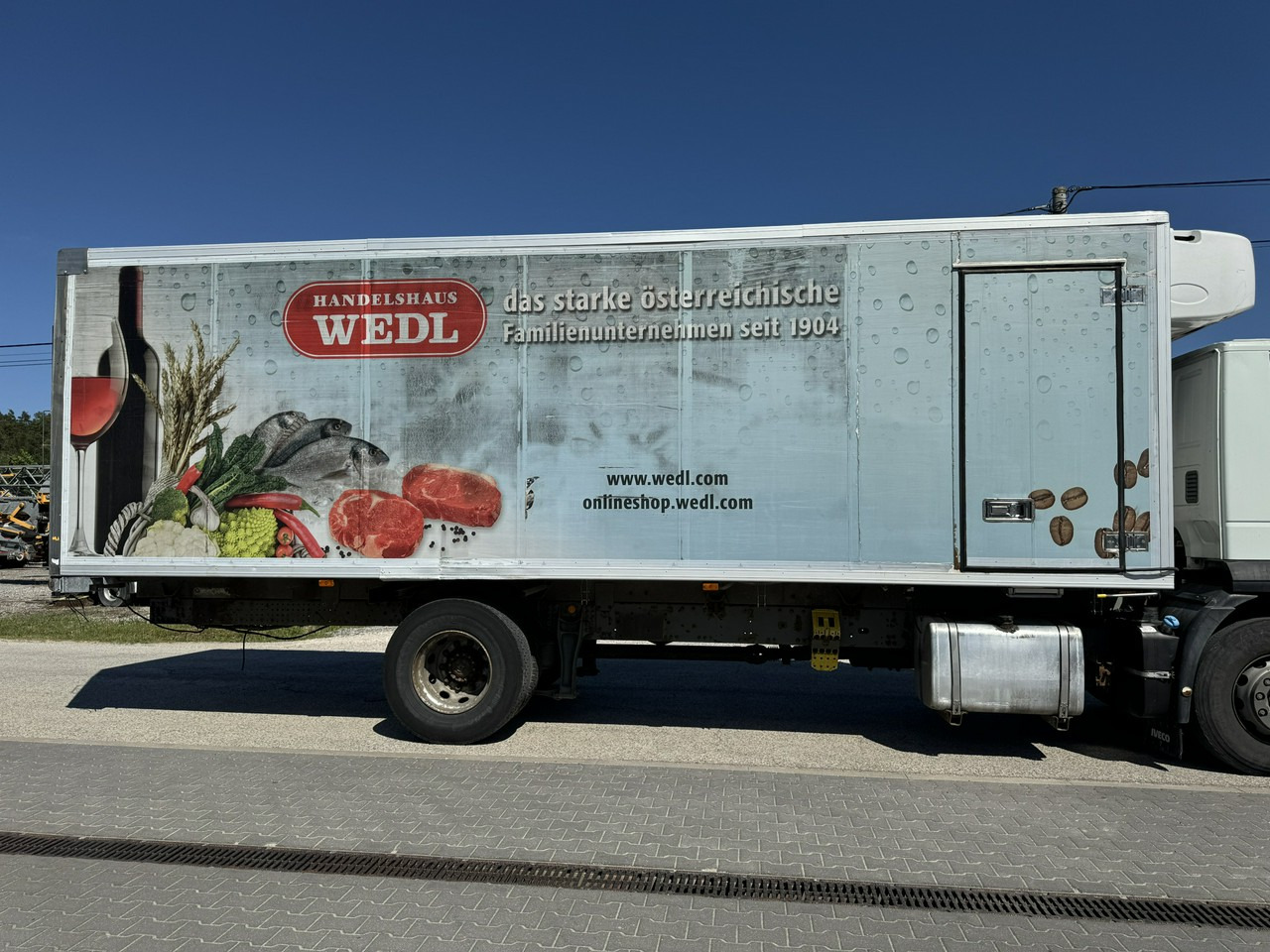 Iveco Zabudowa Chłodnia Agregat Carrier Supra 950Mt + Winda - Izmjenjivi sanduk hladnjaka: slika Iveco Zabudowa Chłodnia Agregat Carrier Supra 950Mt + Winda - Izmjenjivi sanduk hladnjaka Iveco Zabudowa Chłodnia Agregat Carrier Supra 950Mt + Winda - Izmjenjivi sanduk hladnjaka: slika Iveco Zabudowa Chłodnia Agregat Carrier Supra 950Mt + Winda - Izmjenjivi sanduk hladnjaka