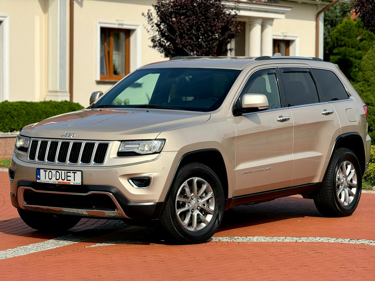 Jeep Grand Cherokee - SUV: slika Jeep Grand Cherokee - SUV Jeep Grand Cherokee - SUV: slika Jeep Grand Cherokee - SUV