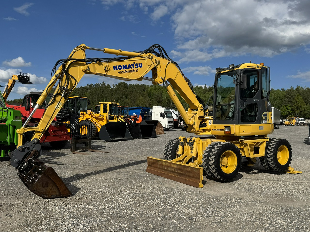 Komatsu PW 98 MR 8 Pług + Podpory 10ton Szybkozłącze - Bager na kotačima: slika Komatsu PW 98 MR 8 Pług + Podpory 10ton Szybkozłącze - Bager na kotačima Komatsu PW 98 MR 8 Pług + Podpory 10ton Szybkozłącze - Bager na kotačima: slika Komatsu PW 98 MR 8 Pług + Podpory 10ton Szybkozłącze - Bager na kotačima