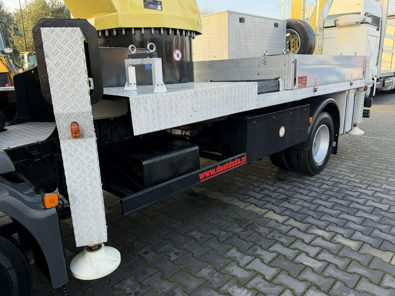 MAN TGL 8.210 Zwyżka WUMAG WT 230 23m w bok 18m podnośnik - Podizna platforma montirana na kamion: slika MAN TGL 8.210 Zwyżka WUMAG WT 230 23m w bok 18m podnośnik - Podizna platforma montirana na kamion MAN TGL 8.210 Zwyżka WUMAG WT 230 23m w bok 18m podnośnik - Podizna platforma montirana na kamion: slika MAN TGL 8.210 Zwyżka WUMAG WT 230 23m w bok 18m podnośnik - Podizna platforma montirana na kamion