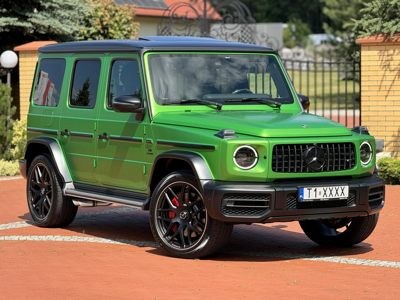 Mercedes G 63 AMG - SUV: slika Mercedes G 63 AMG - SUV Mercedes G 63 AMG - SUV: slika Mercedes G 63 AMG - SUV