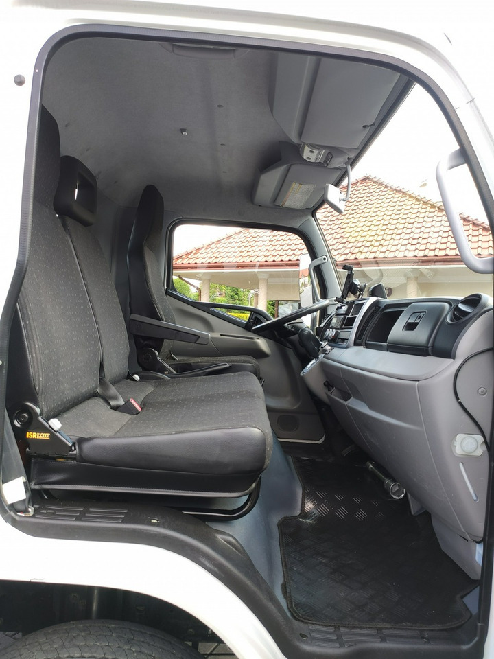 Kiper Mitsubishi Canter Fuso 9C18 3.0/180KM Automat, HDS FASSI F30 Wywrotka 3-str: slika Kiper Mitsubishi Canter Fuso 9C18 3.0/180KM Automat, HDS FASSI F30 Wywrotka 3-str Kiper Mitsubishi Canter Fuso 9C18 3.0/180KM Automat, HDS FASSI F30 Wywrotka 3-str: slika Kiper Mitsubishi Canter Fuso 9C18 3.0/180KM Automat, HDS FASSI F30 Wywrotka 3-str