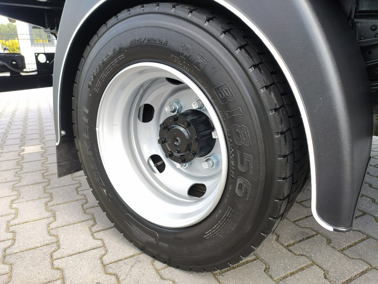 Kiper Mitsubishi Canter Fuso 9C18 3.0/180KM Automat, HDS FASSI F30 Wywrotka 3-str: slika Kiper Mitsubishi Canter Fuso 9C18 3.0/180KM Automat, HDS FASSI F30 Wywrotka 3-str Kiper Mitsubishi Canter Fuso 9C18 3.0/180KM Automat, HDS FASSI F30 Wywrotka 3-str: slika Kiper Mitsubishi Canter Fuso 9C18 3.0/180KM Automat, HDS FASSI F30 Wywrotka 3-str