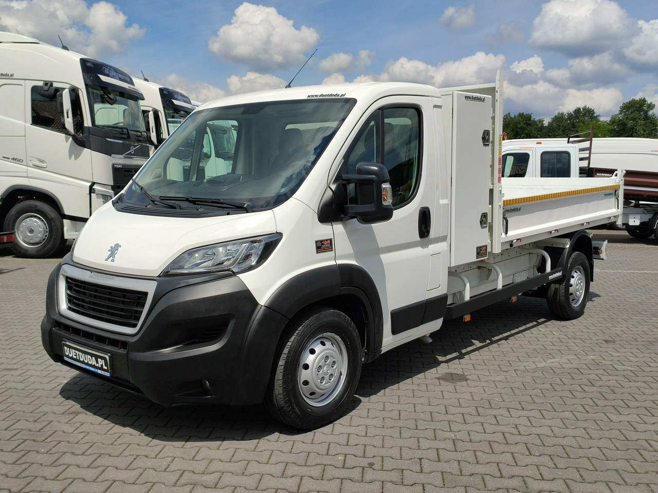 Peugeot Boxer - Mali kamion kiper: slika Peugeot Boxer - Mali kamion kiper Peugeot Boxer - Mali kamion kiper: slika Peugeot Boxer - Mali kamion kiper