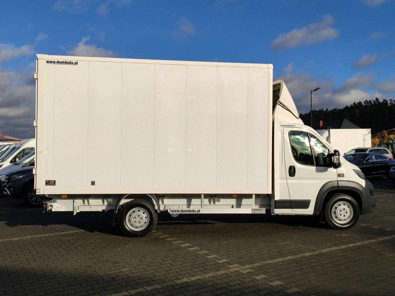 Peugeot Boxer - Dostavno vozilo sa zatvorenim sandukom: slika Peugeot Boxer - Dostavno vozilo sa zatvorenim sandukom Peugeot Boxer - Dostavno vozilo sa zatvorenim sandukom: slika Peugeot Boxer - Dostavno vozilo sa zatvorenim sandukom