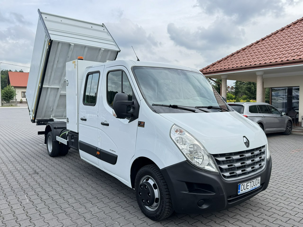 Renault Master - Mali kamion kiper: slika Renault Master - Mali kamion kiper Renault Master - Mali kamion kiper: slika Renault Master - Mali kamion kiper