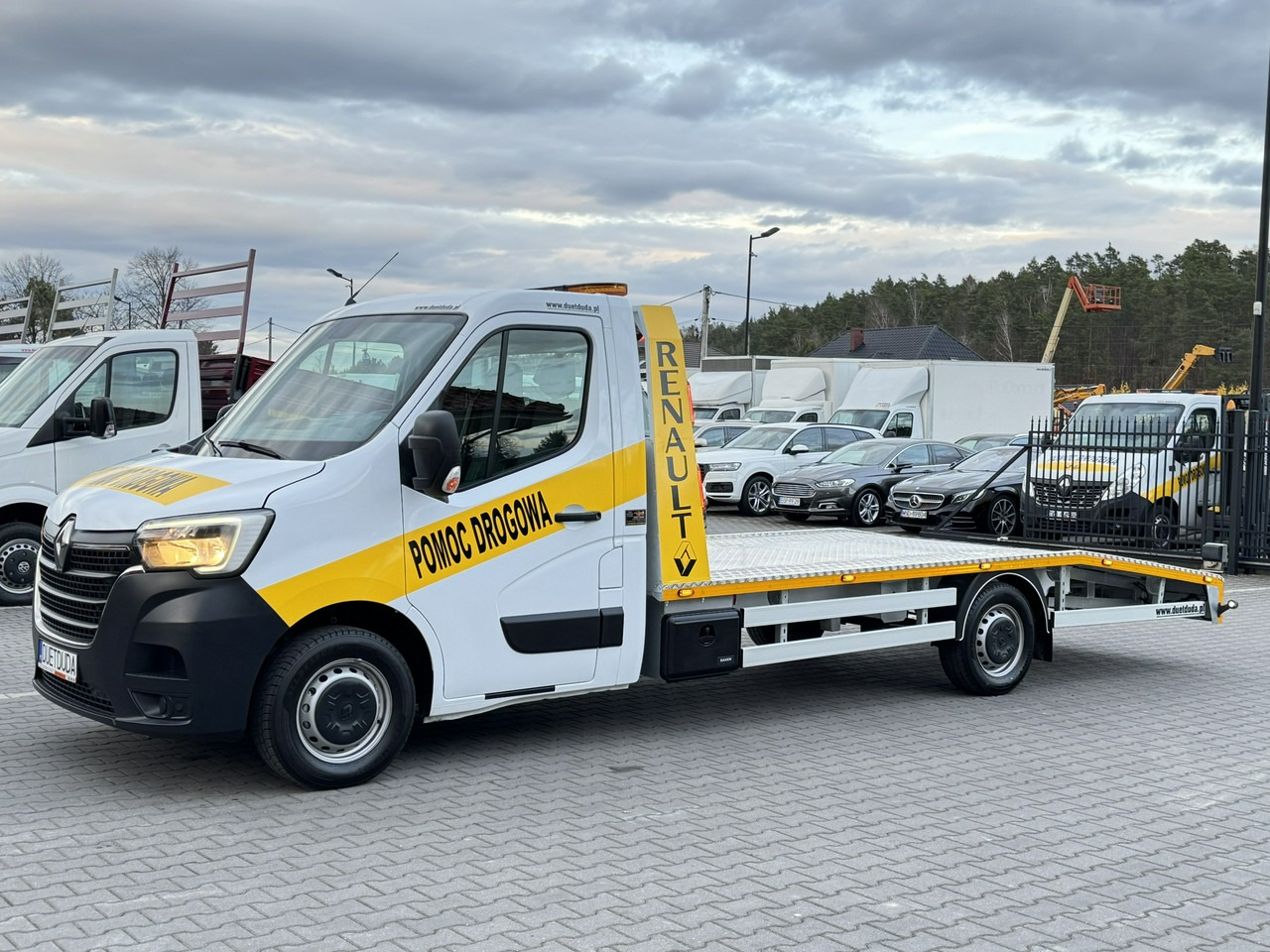Renault Master - Kamion za vuču: slika Renault Master - Kamion za vuču Renault Master - Kamion za vuču: slika Renault Master - Kamion za vuču