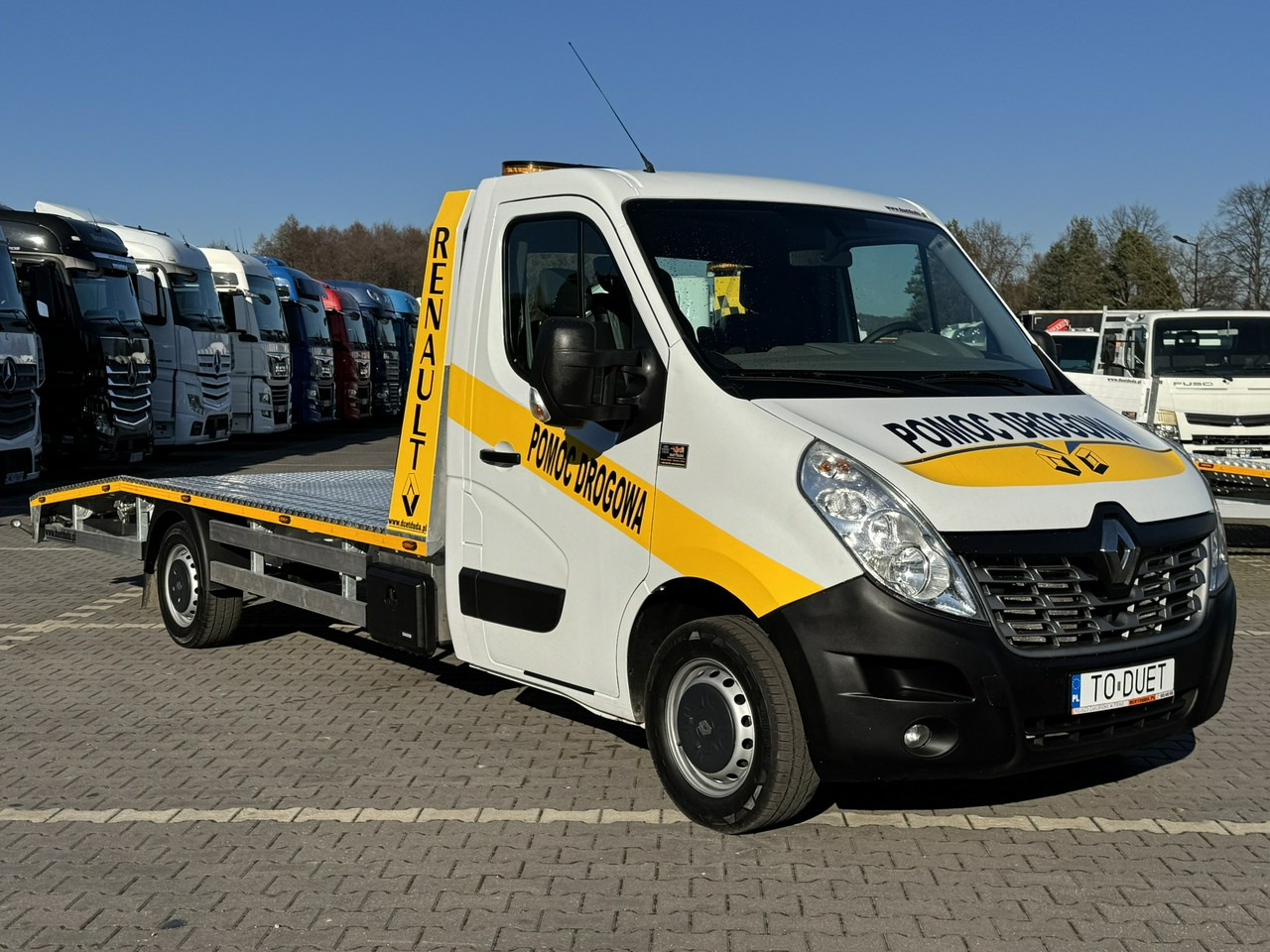 Renault Master - Kamion za vuču: slika Renault Master - Kamion za vuču Renault Master - Kamion za vuču: slika Renault Master - Kamion za vuču
